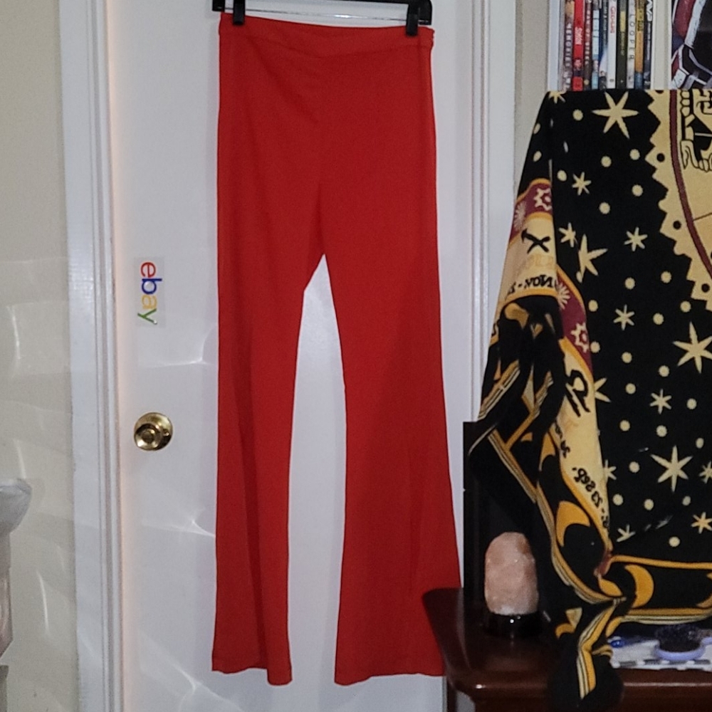 Forever 21 flare leg pants satiny red slit New B23